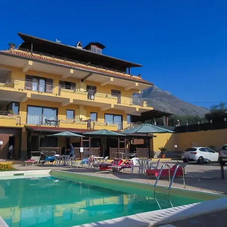 A101 Sea And Mountains Private Formia